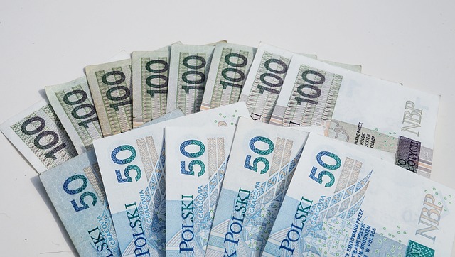 Ile zarabia osoby ze znajomością języków obcych? Ile zarabia osoby ze znajomością języków obcych?