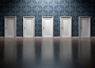 Co decyduje o wyborze kanału dystrybucji?